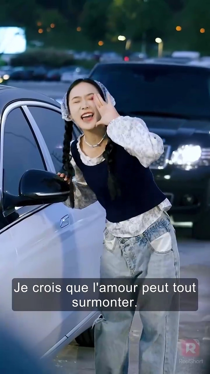 La Femme du PDG aux Multiples IdentitésPhoto