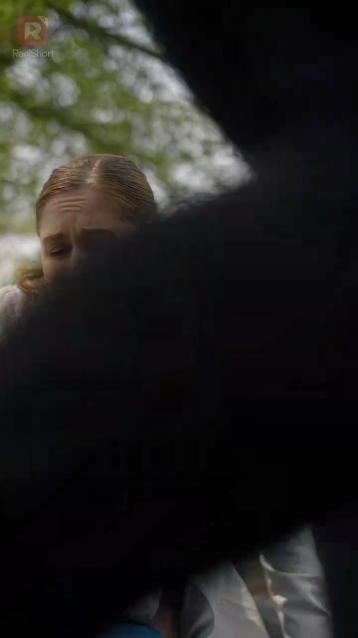 Ma Romance Dorée avec un PDG à l'âge mûrPhoto