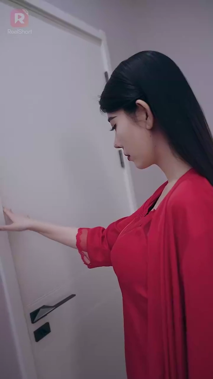 Суперкрёстный отец: бывшая жена умоляет меня о воссоединениифото