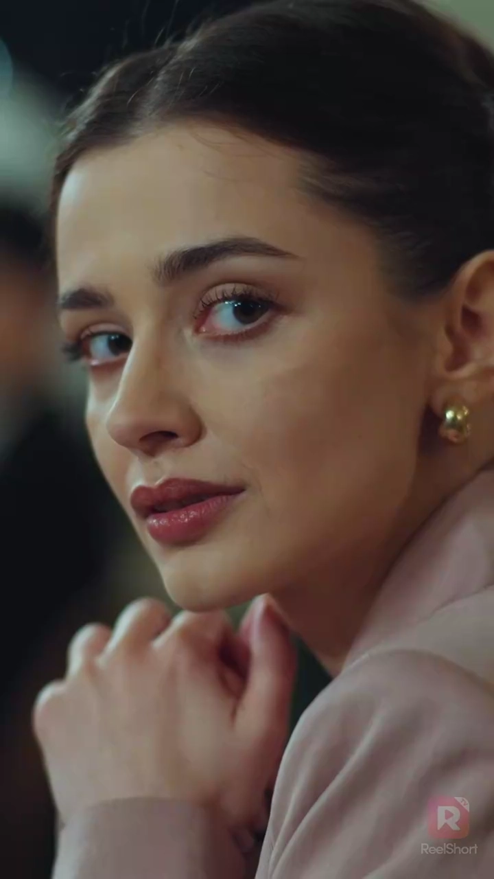 Женщина объявляет войнуфото