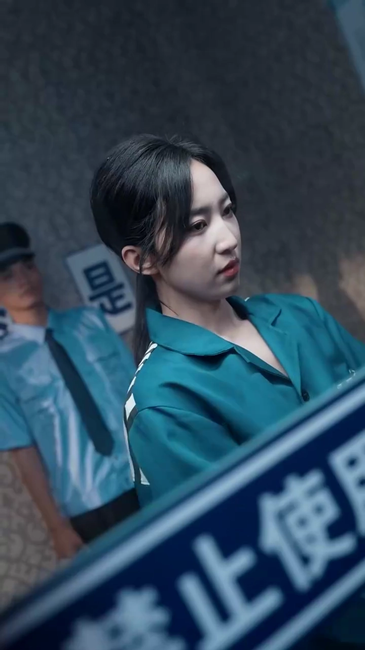 出狱後、マフィアのママは世界を驚かせる写真