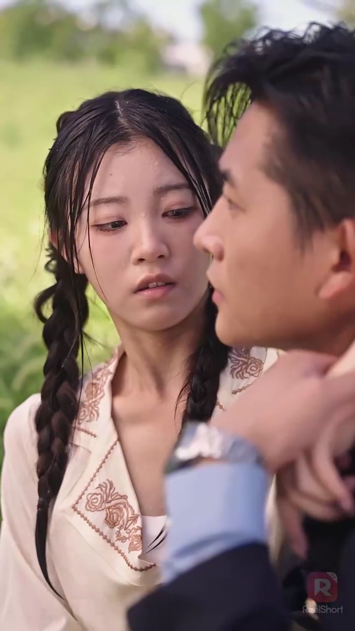 70年代に転生：若妻は今日もパイロットを赤面させる！写真