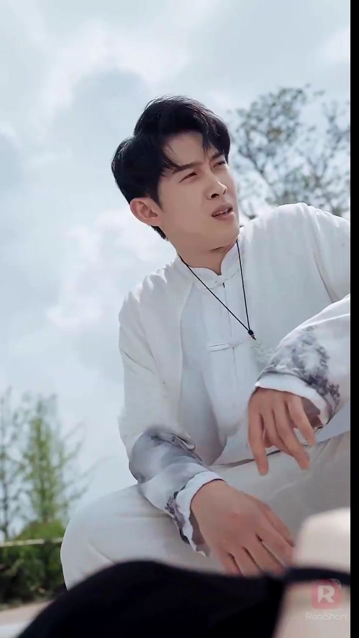 Re: 美人に拾われてから俺成りあがる写真