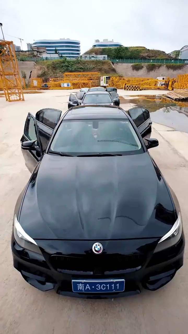 一夜の恋、五年の秘密写真