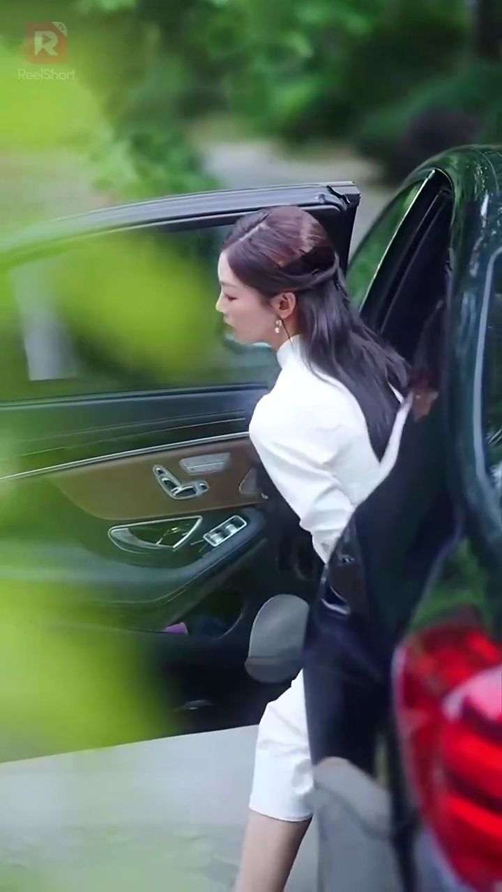 転生したらすり替わりの花嫁写真