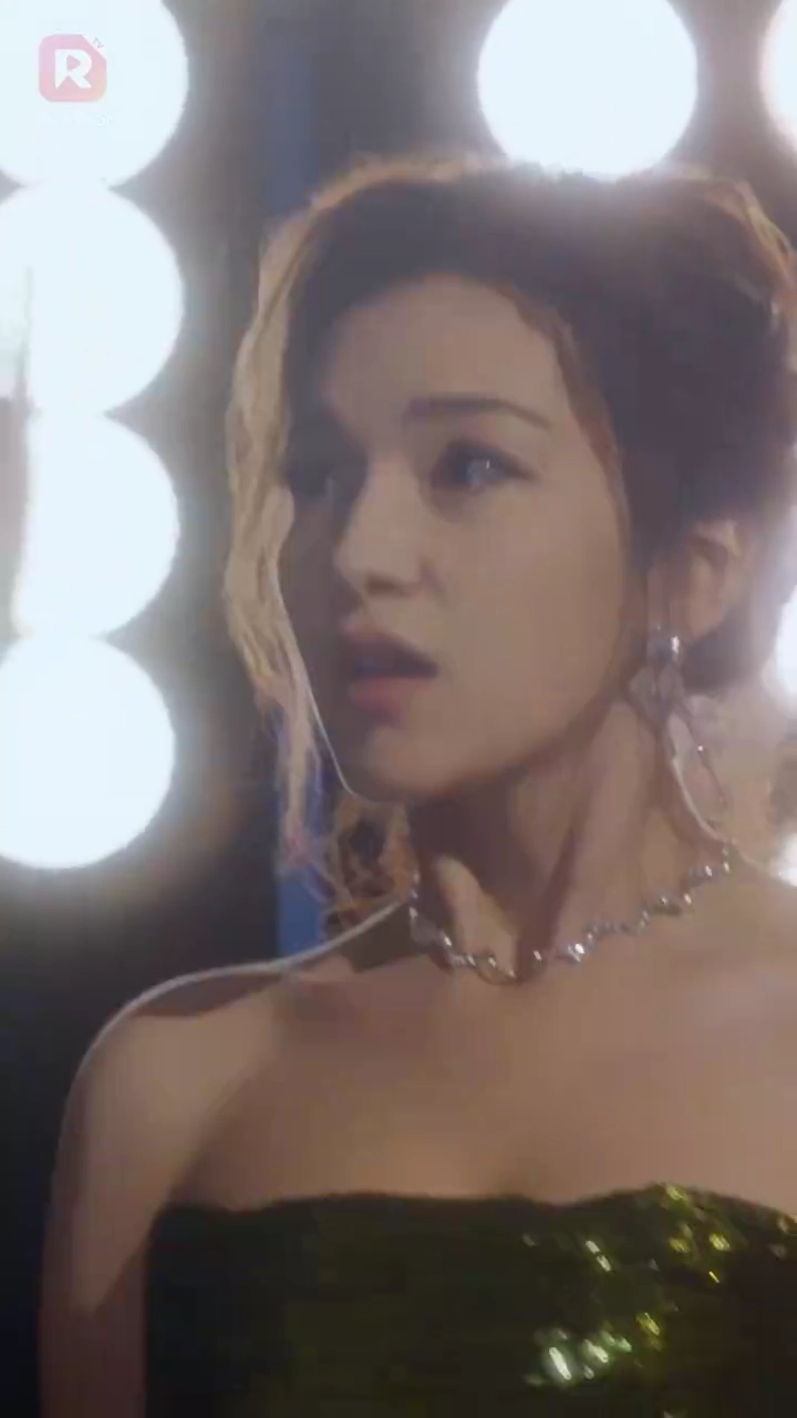 役にのめり込みすぎて写真