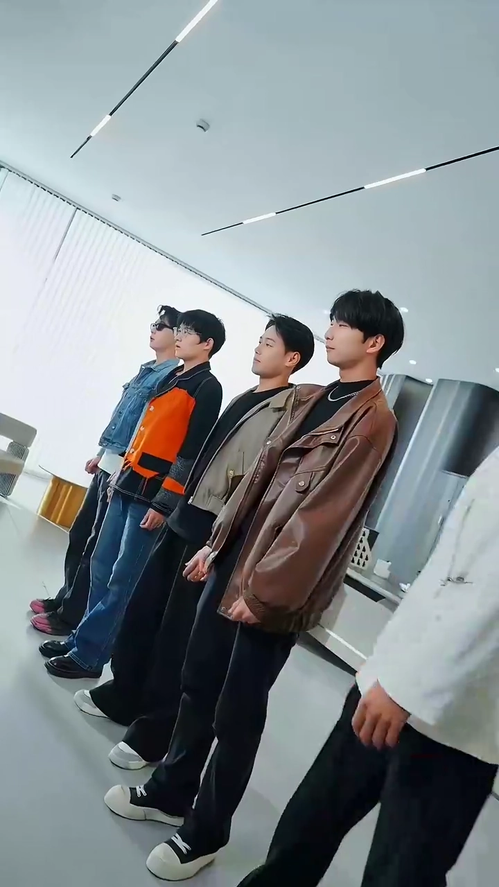 L'Imposteur Bien-AiméPhoto