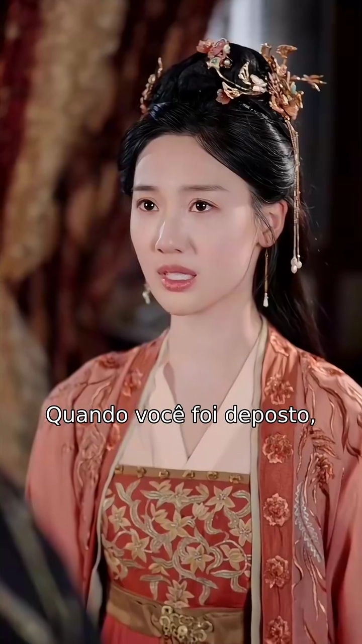 A Promessa da Coroa QuebradaFoto