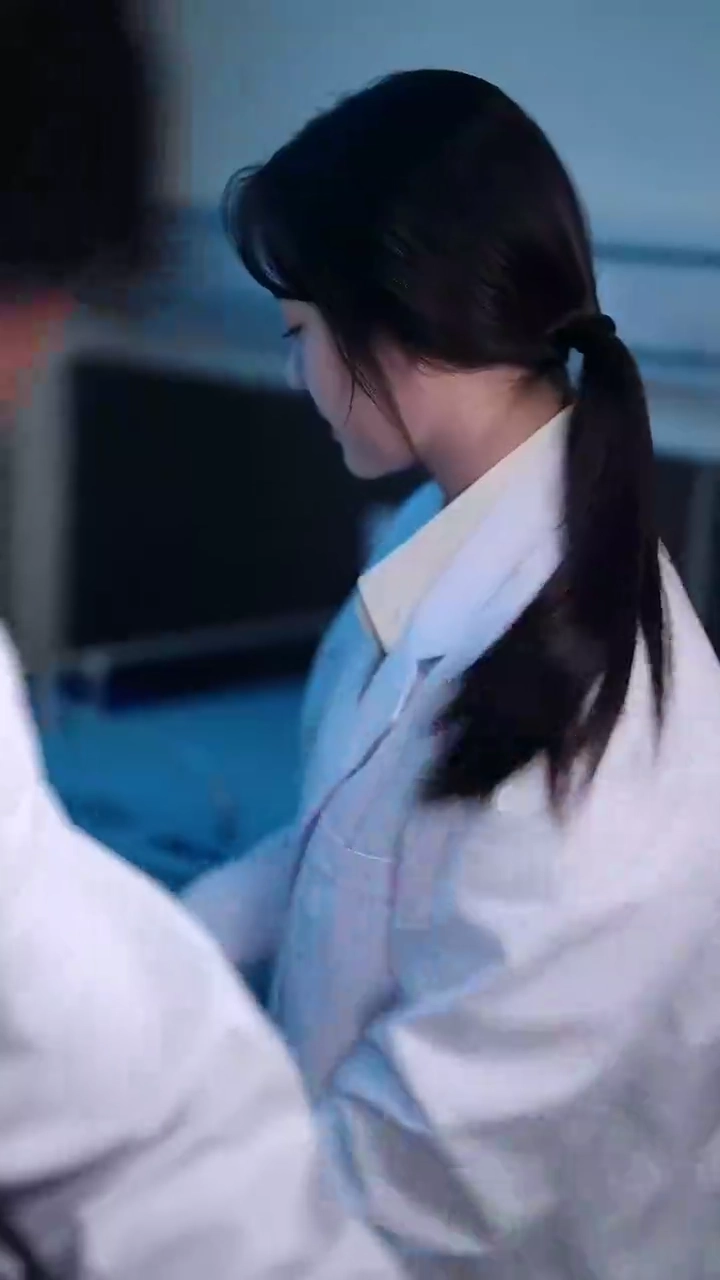 Doce Vingança: Do Bode Expiatório à RainhaFoto