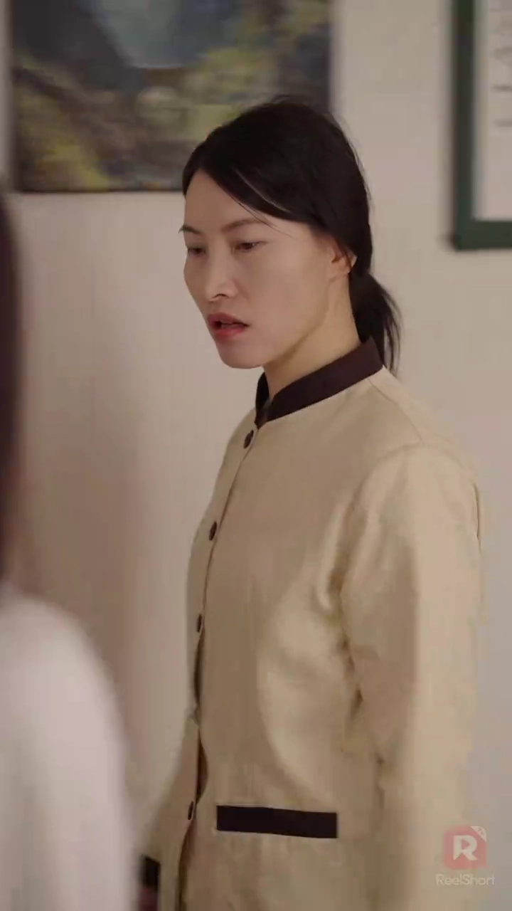 女将軍、華麗なる転生！ 現代で再び旗を揚げる写真