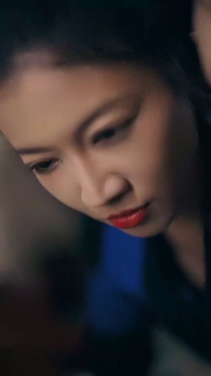 Ложная наследница: Местьфото