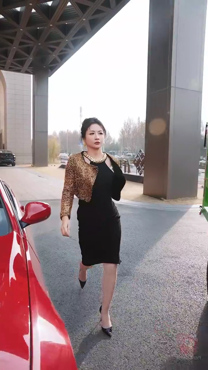 แม่ฉันเป็นเศรษฐีพันล้านเหรอรูปภาพ