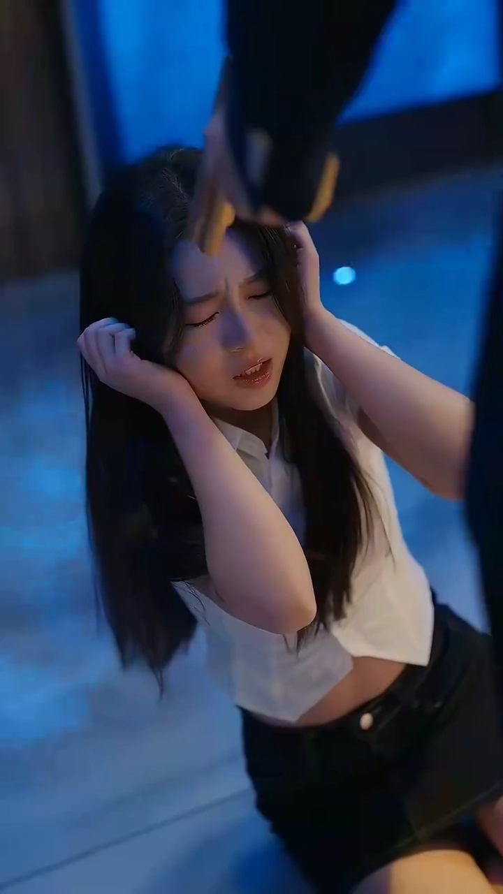 หนีรักไม่พ้นเธอรูปภาพ