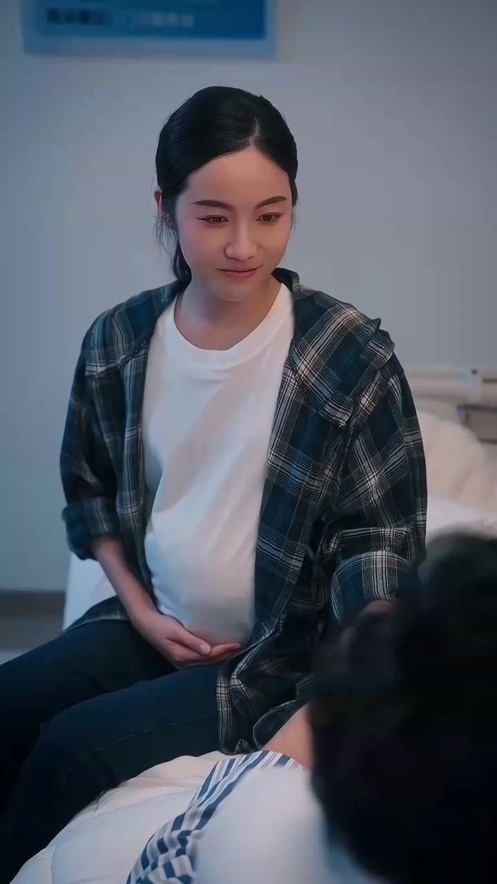 ดอกไม้ร่วงแล้วบานอีกครั้งรูปภาพ