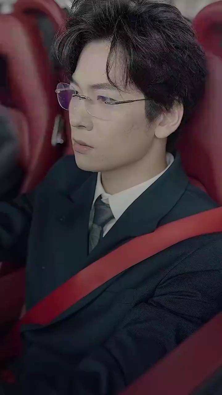 Boss Lady Strikes BackPhoto