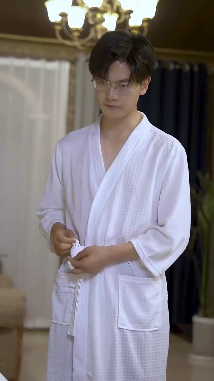 Gone with His WifePhoto