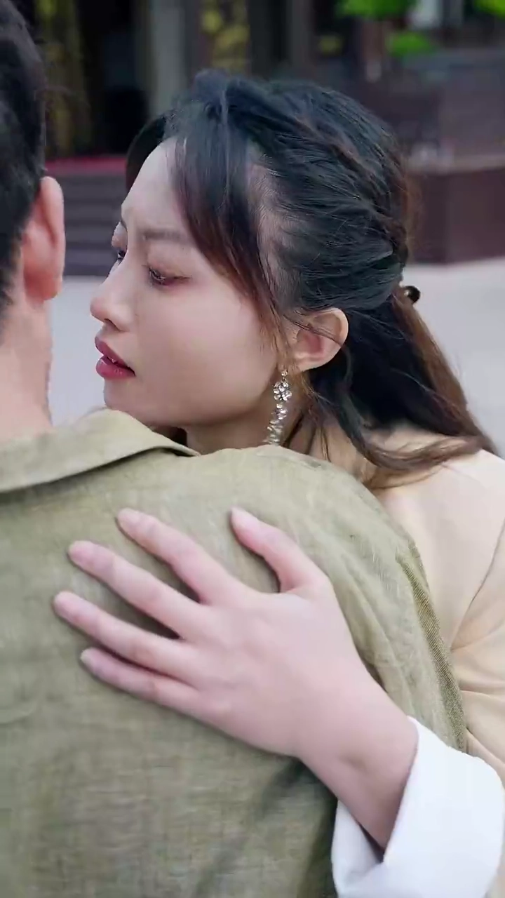 Hex & Heir: The Master's Metropolitan BargainPhoto