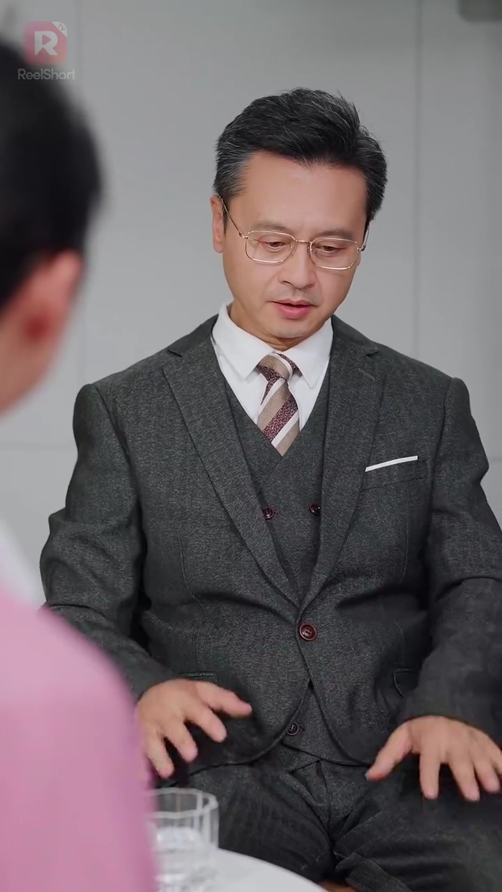 สามสิบปีของภรรยา จบลงที่วันวิวาห์ปลอมรูปภาพ