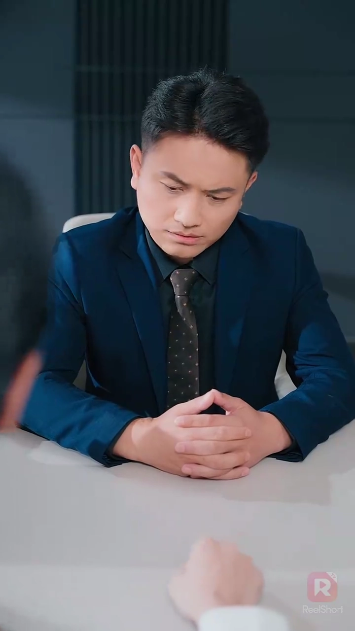 คุณหนูนำโชค ใครอย่าแตะรูปภาพ