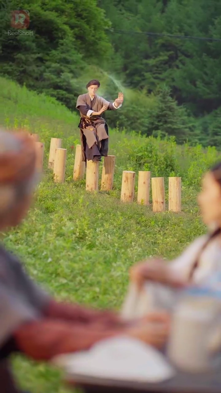 ยอดยุทธผู้ถูกทอดทิ้งรูปภาพ