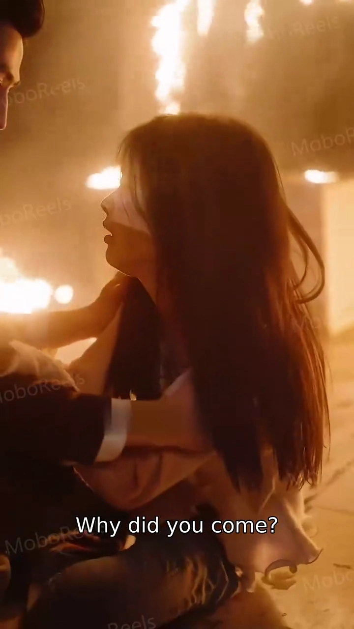 Married to My Ex's UnclePhoto