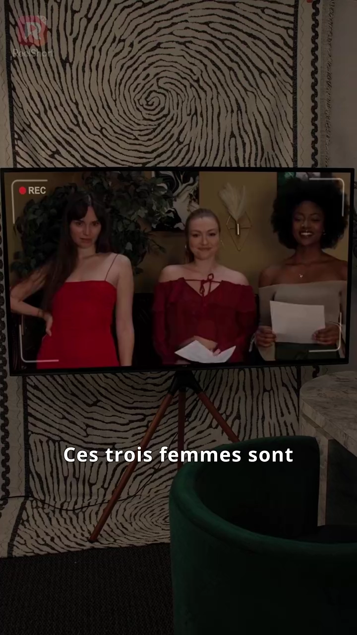 La Vierge Porteuse du MilliardairePhoto