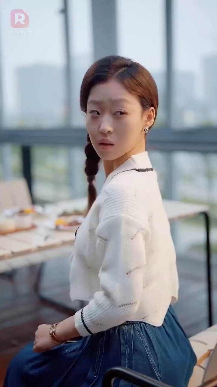 La femme cachée du magnatPhoto