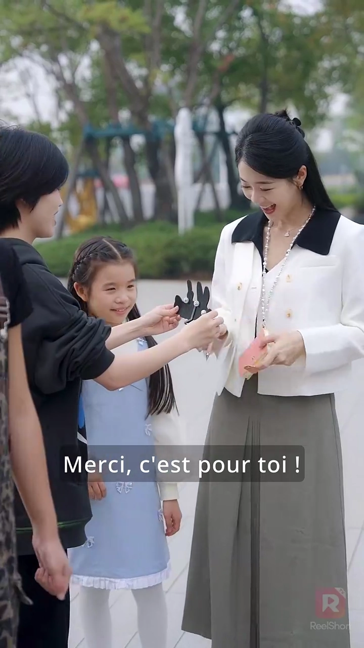 Après le divorce, il m'a enfin vuePhoto