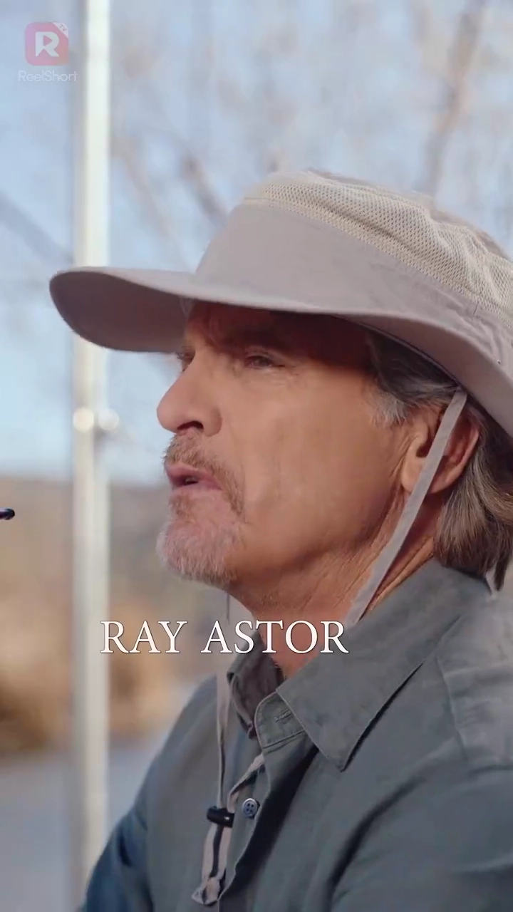 Romance au crépuscule : mariage éclair avec un magnat mûrPhoto