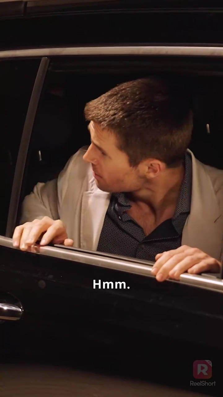 Le Docteur en Chef est le Père de mon Bébé.Photo