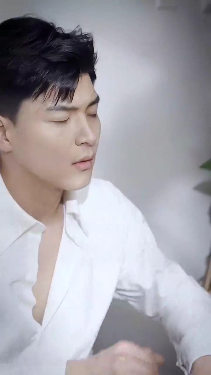 The Anonymous CallPhoto