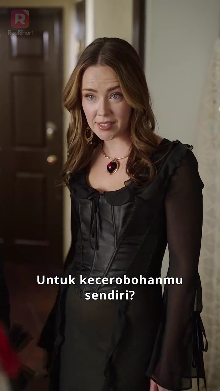 Pengantin Bisu Sang Alpha Terkutukfoto