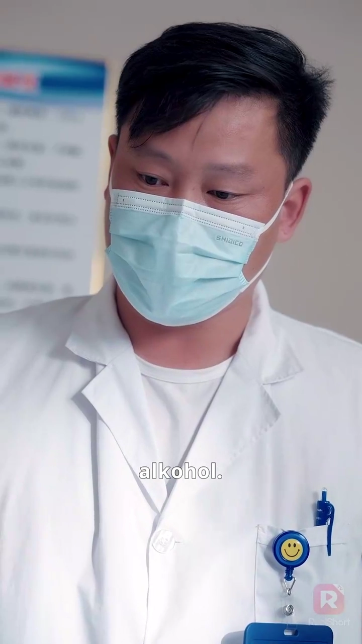 Pengkhianatan Sahabat Masa Kecilfoto