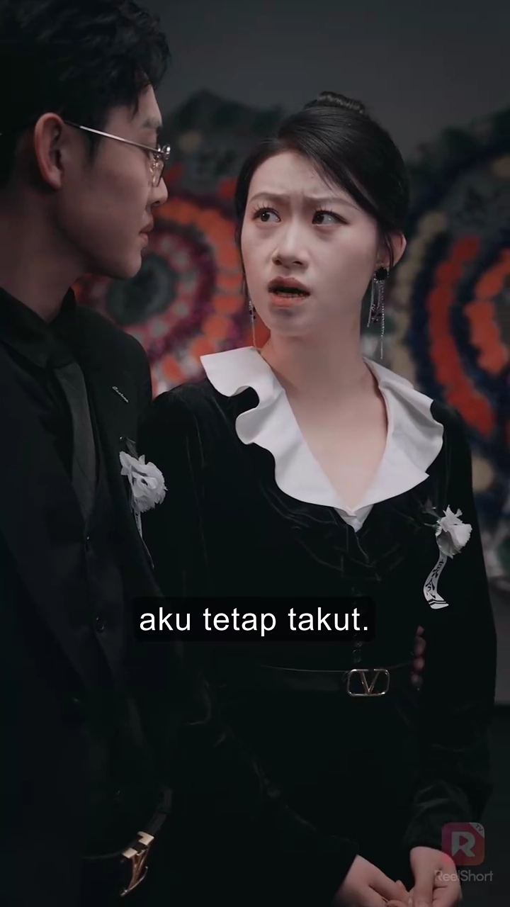 Dendam Putri Buruk Rupafoto