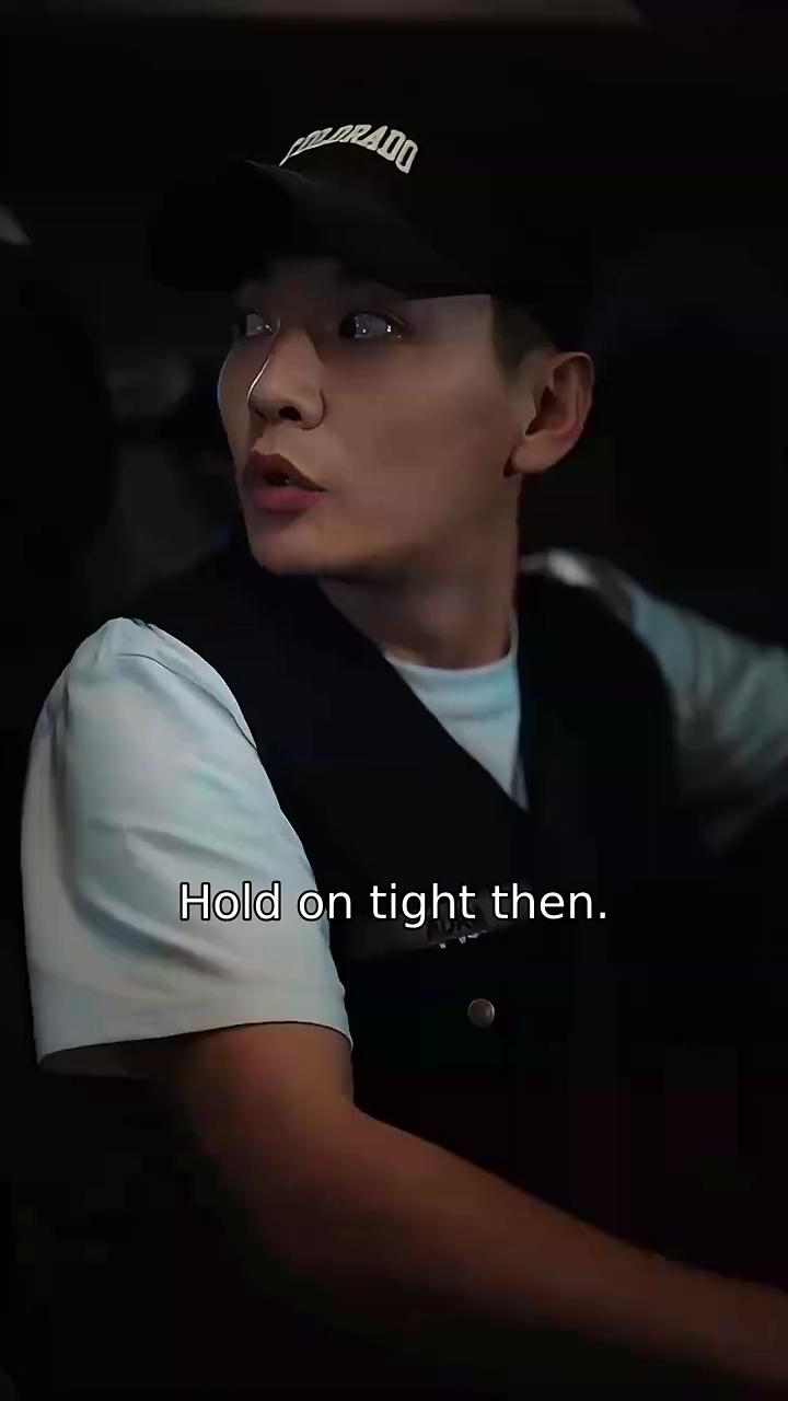 The Billionaire Driver's Hidden DaughterPhoto