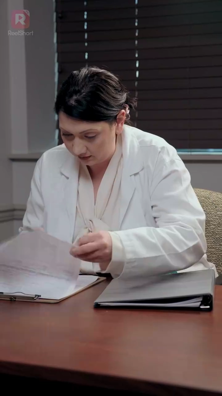 Bébé génial retrouve son PapaPhoto