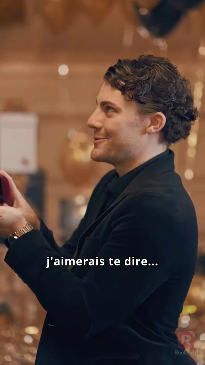 Le Retour de l'Héritière : Défense et Amour du PatronPhoto