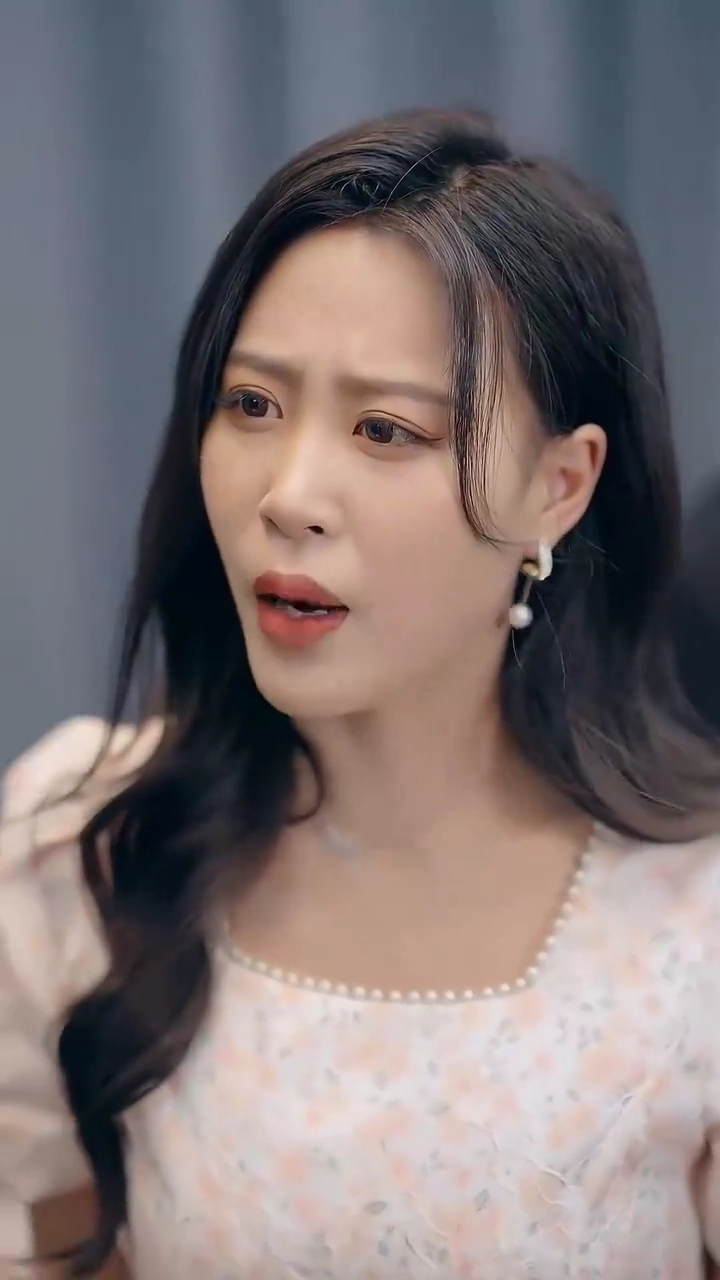 A Sick Man's Secret: The World Loses Value, I Gain WealthPhoto