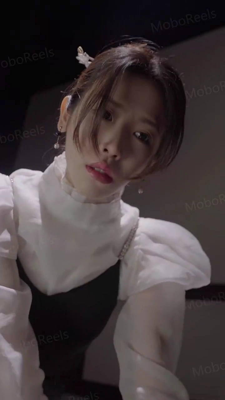 Istri Tersayangku yang Berumur Seribu Tahunfoto