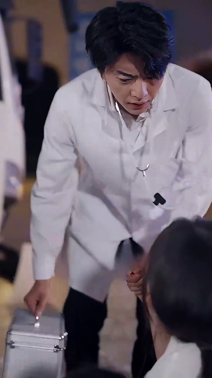 Sayang, Kamu Tak Pernah Sendirifoto