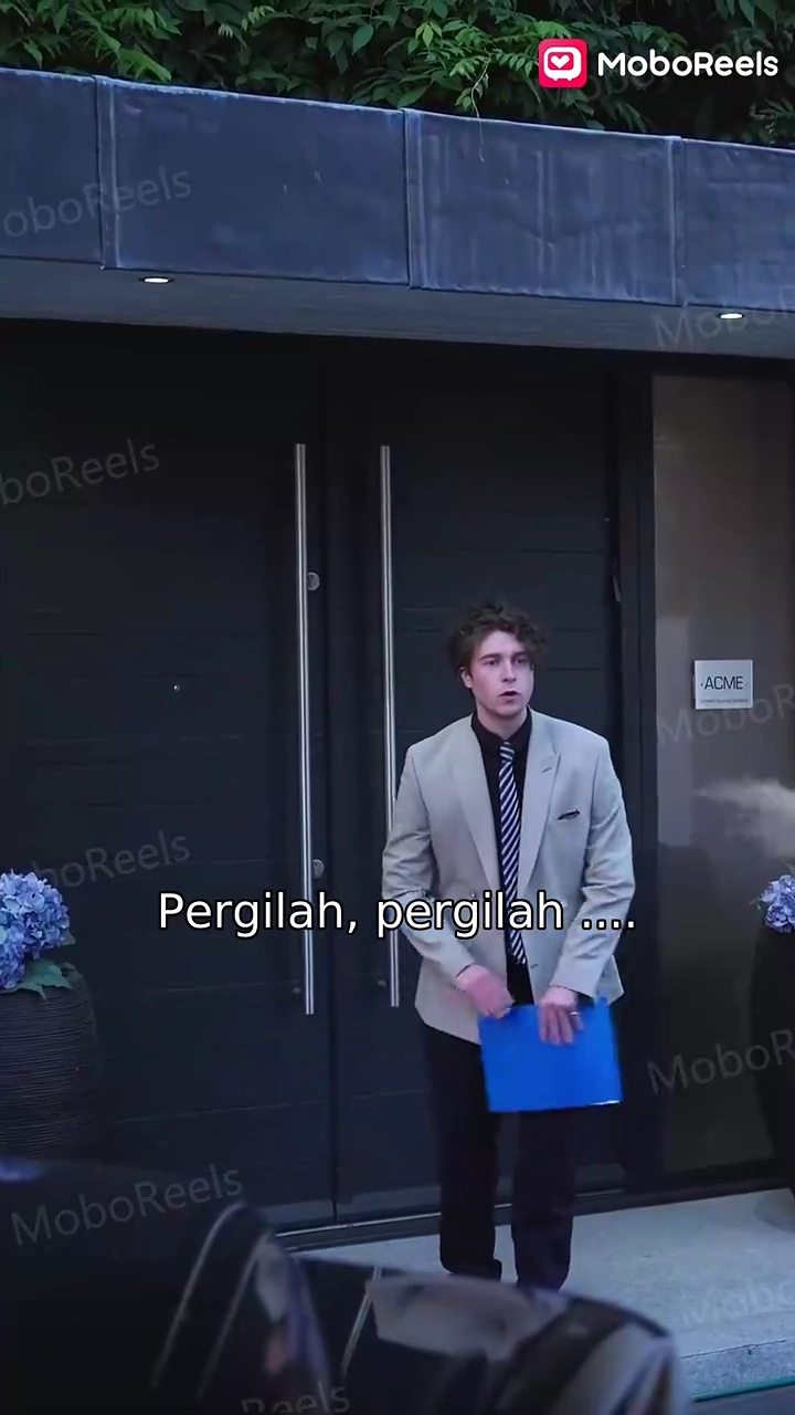 Istri Sang CEO Adalah Seorang Bos Rahasia?!foto