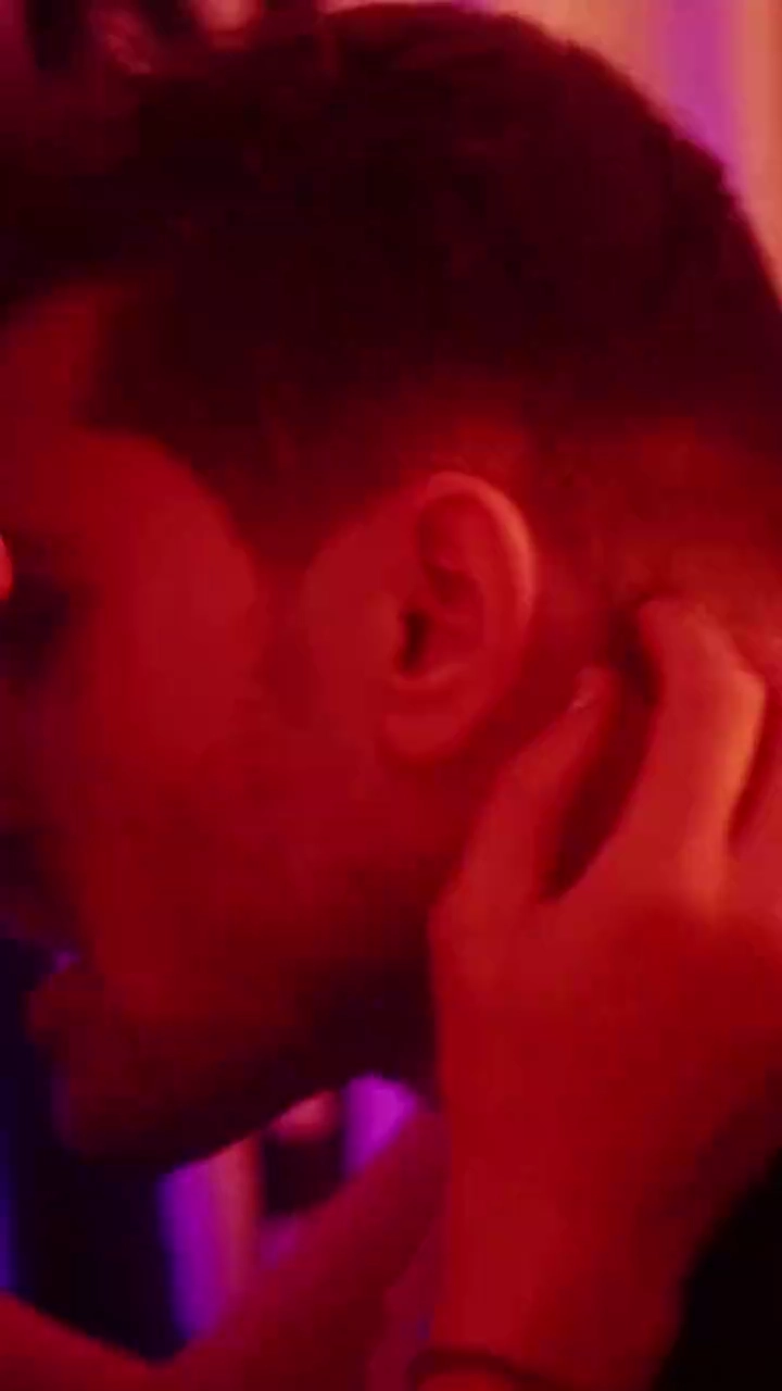 Mariée à un milliardaire cachéPhoto