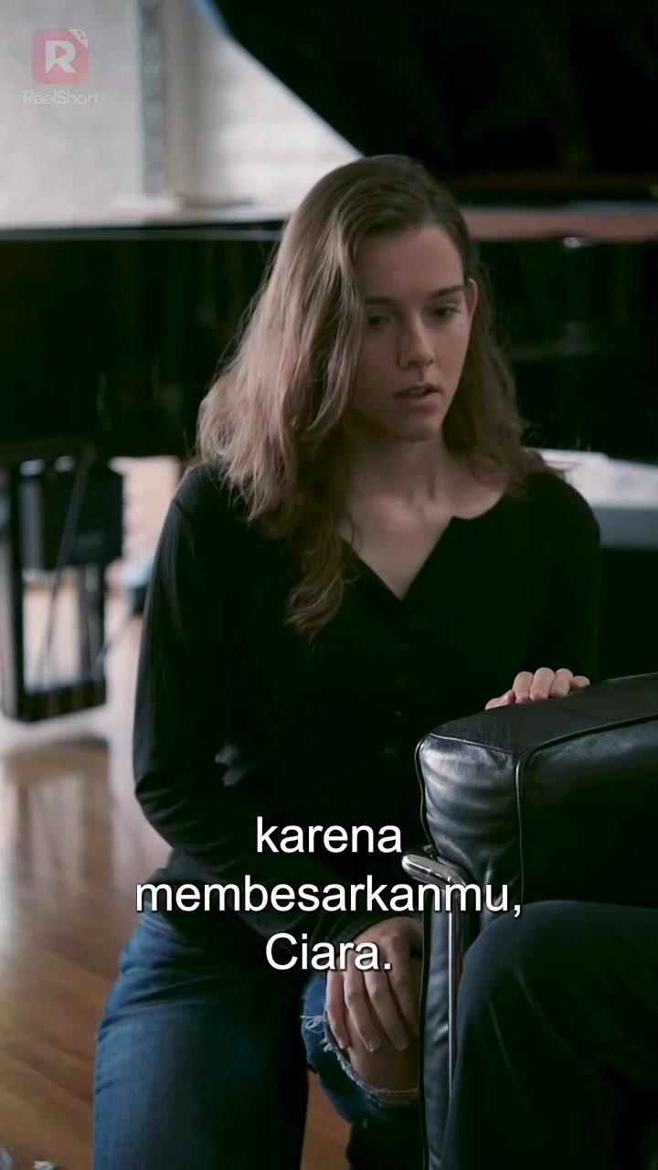 Suami Jahat Kaya, Tolong Bangunfoto