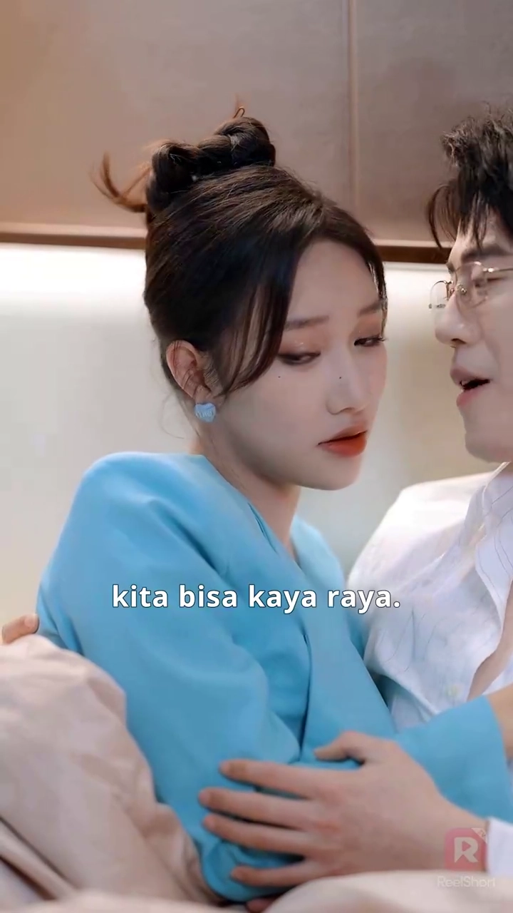 [Versi Dub] Kejutan di Pesta Pembatalan Nikahfoto