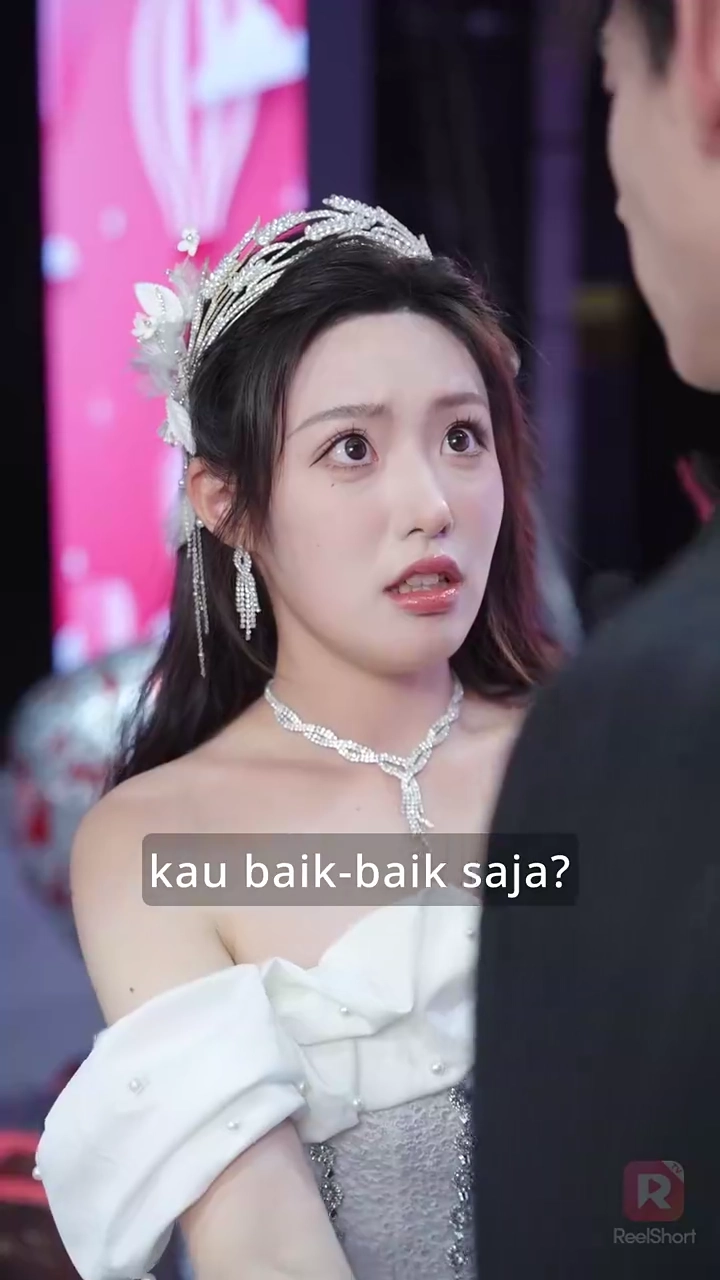 Lebih Baik Sekalian Gila Saja!foto