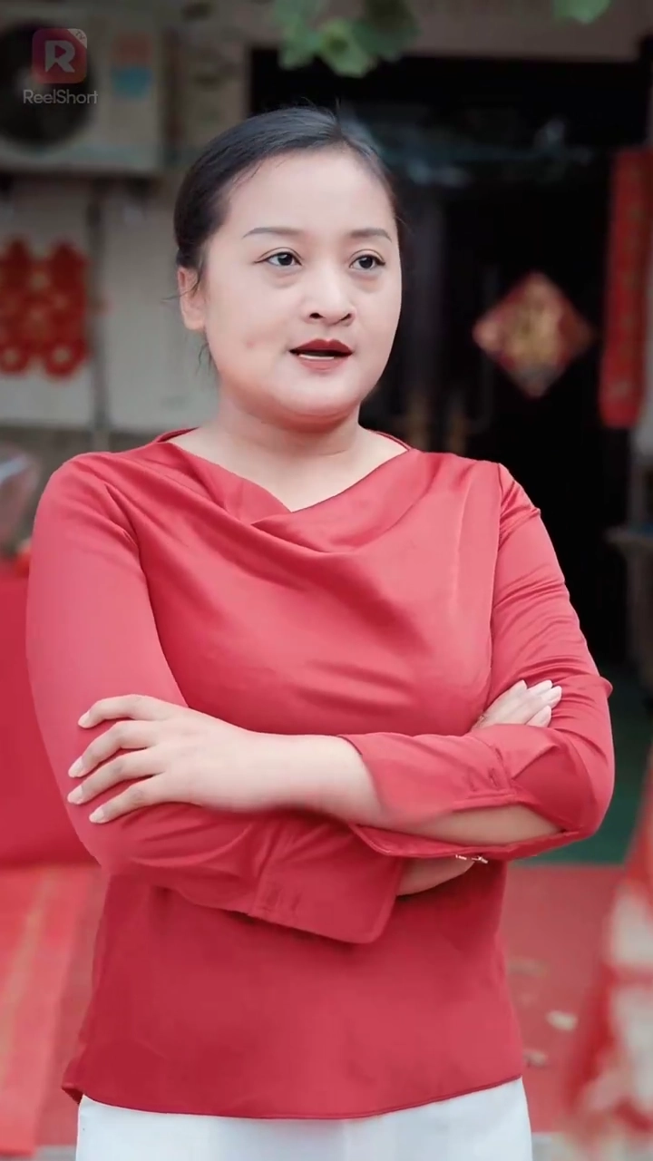 Setelah Ditinggal, Si CEO Cantik Melamarkufoto