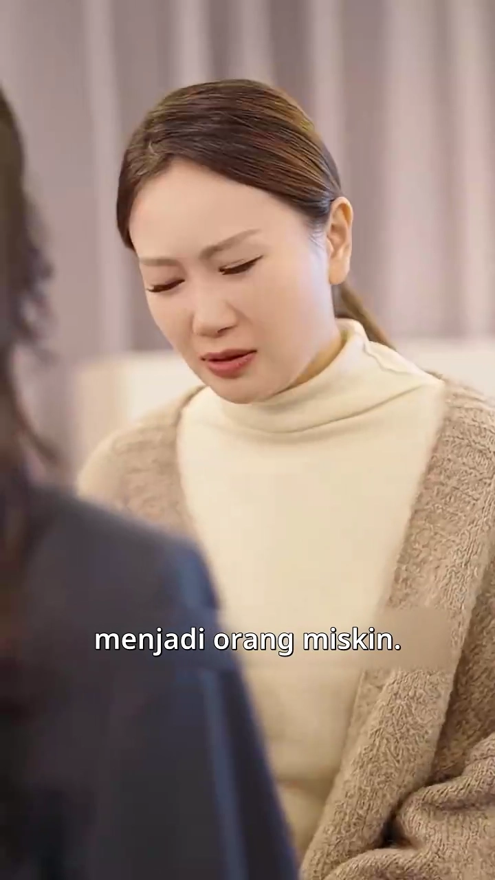 Manjakan Aku, Tuan Nikifoto