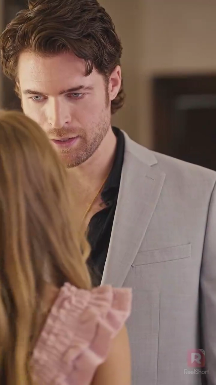 [Versi Dub] Cinta yang Terikat Sumpahfoto