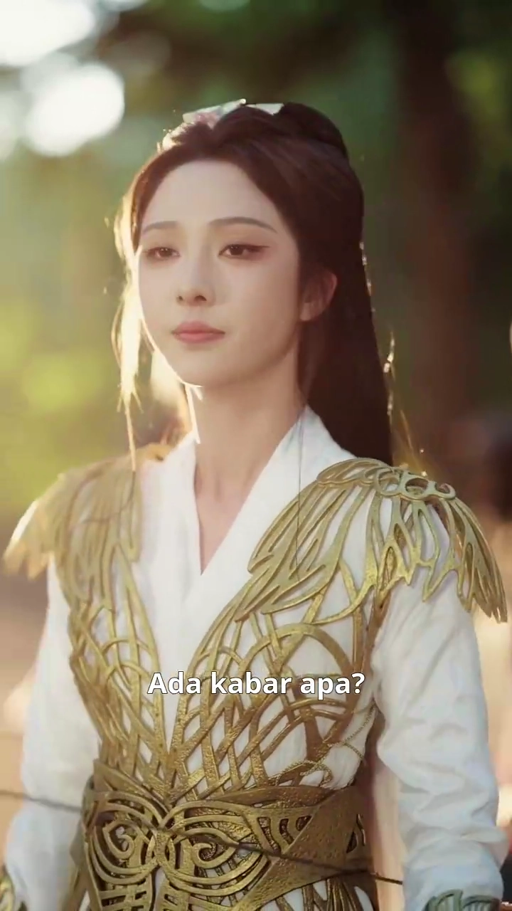 [Versi suara dubbing]  Pertarungan Mahkotafoto