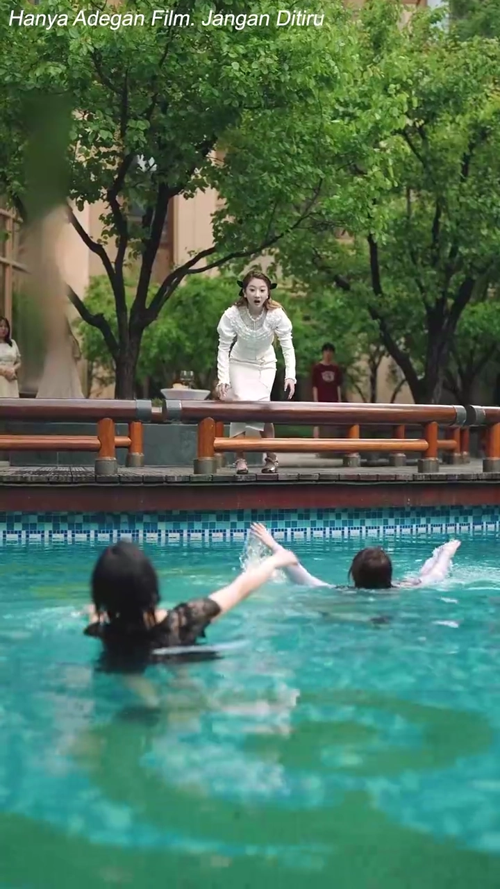 Meroket Setelah Diceraifoto